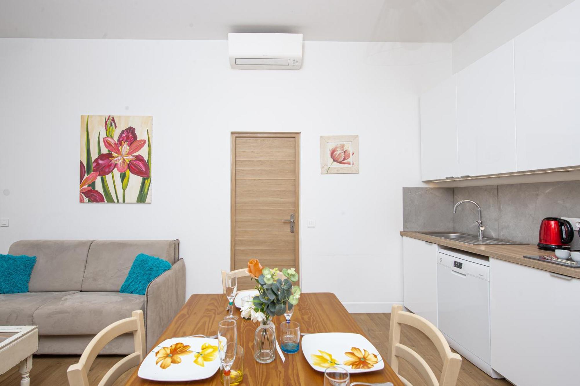Barel - Cosy 2 Pieces En Plein Coeur De Menton Apartamento Exterior foto